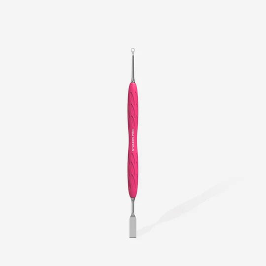 STALEKS PRO UNIQ 11 TYPE 1 GUMMY MANICURE PUSHER WITH SILICONE HANDLE FLAT STRAIGHT PUSHER + RING PQ-11/1 - www.texasnailstore.com